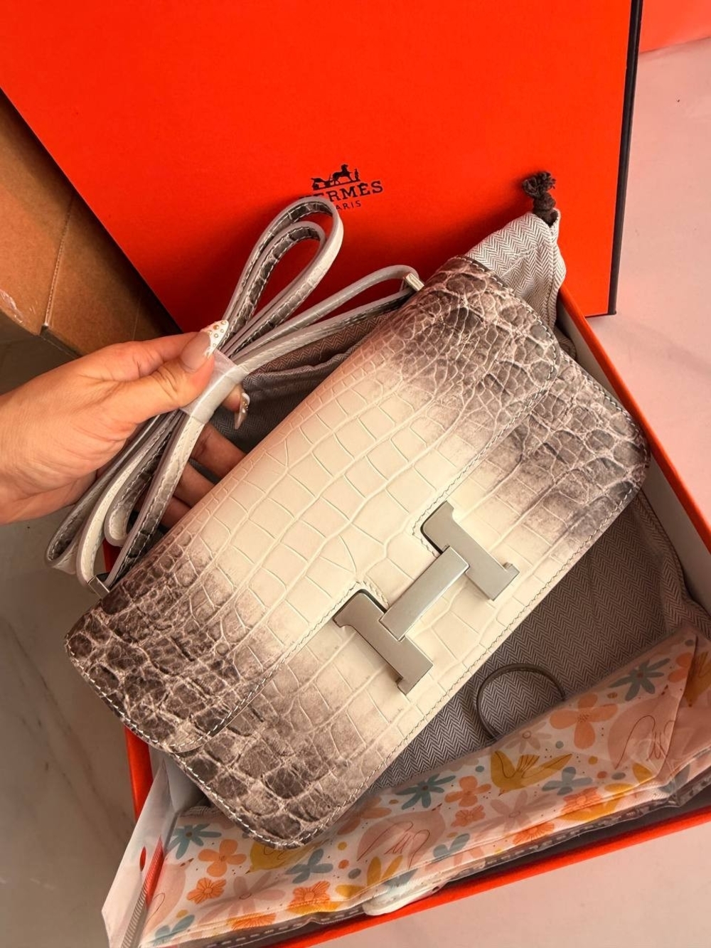 Constance Mini Shoulder Bag in Ombre Grey-Cream Crocodile